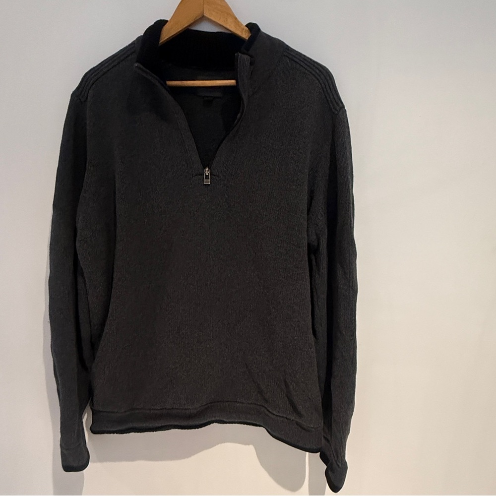 Emanuel Ungaro Stylish 1/4 Zip Gray Heavy Sweater  Men's Size  XL